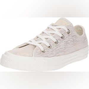 Converse Chuck Taylor All Star Low Top Gold + Cream Sneakers